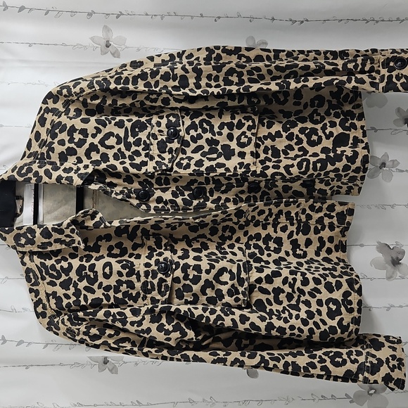 Mustard Seed Leopard Print Boxy Button Front Denim Jacket Size Lge - Picture 2 of 9
